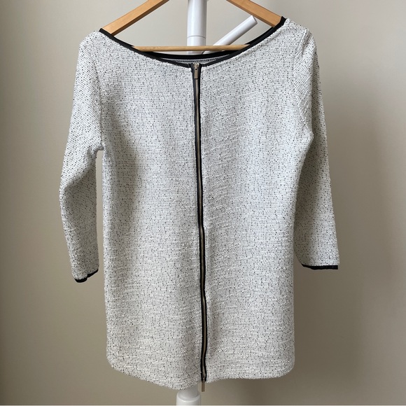 Dynamite Women’s 3/4 Length Sleeve Blouse Large - Picture 8 of 16